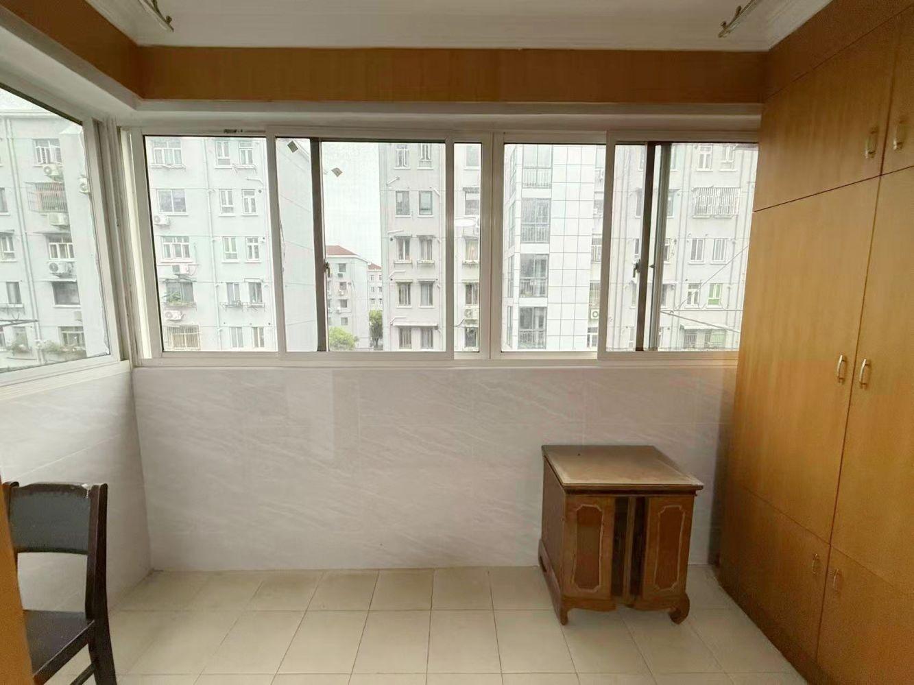 上海华高一村二手房房源图片