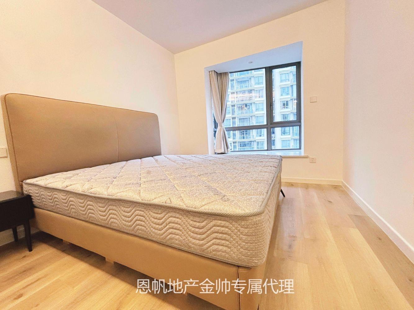 上海公安住宅小区二手房房源图片