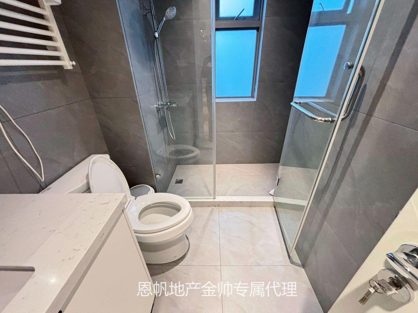 上海公安住宅小区二手房房源图片
