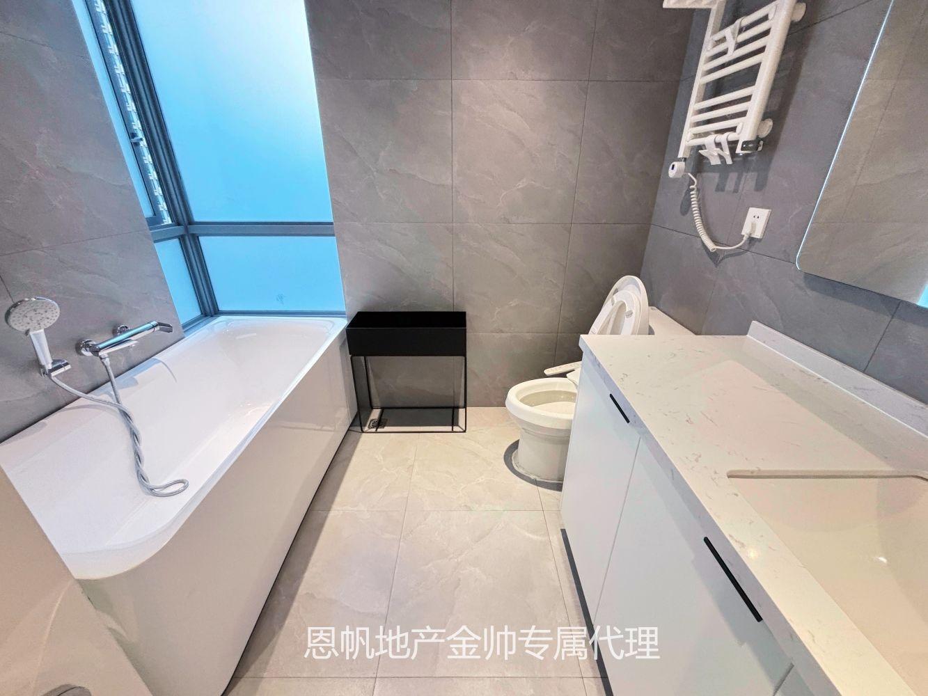 上海公安住宅小区二手房房源图片