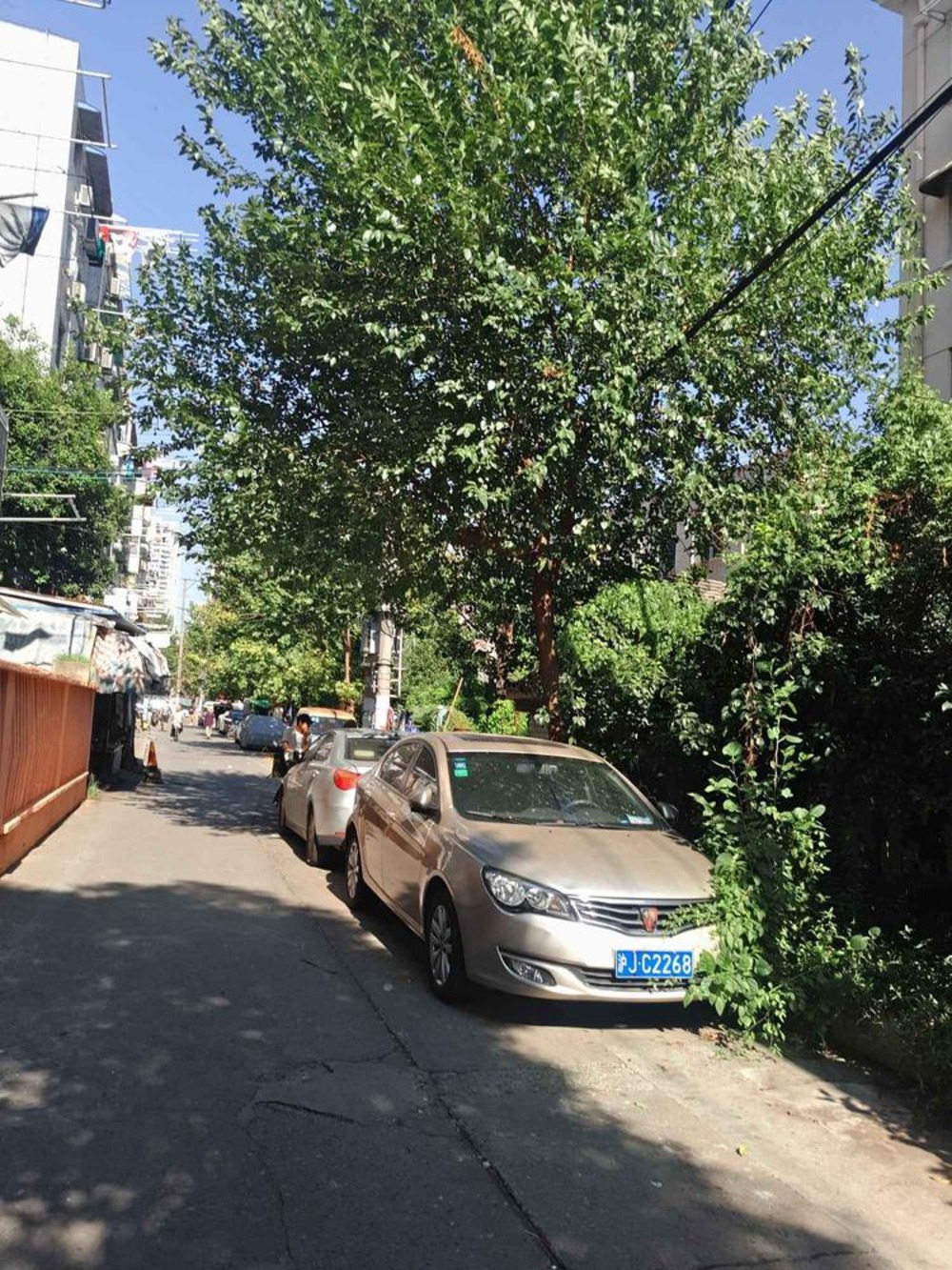 上海武宁路200弄小区二手房房源图片