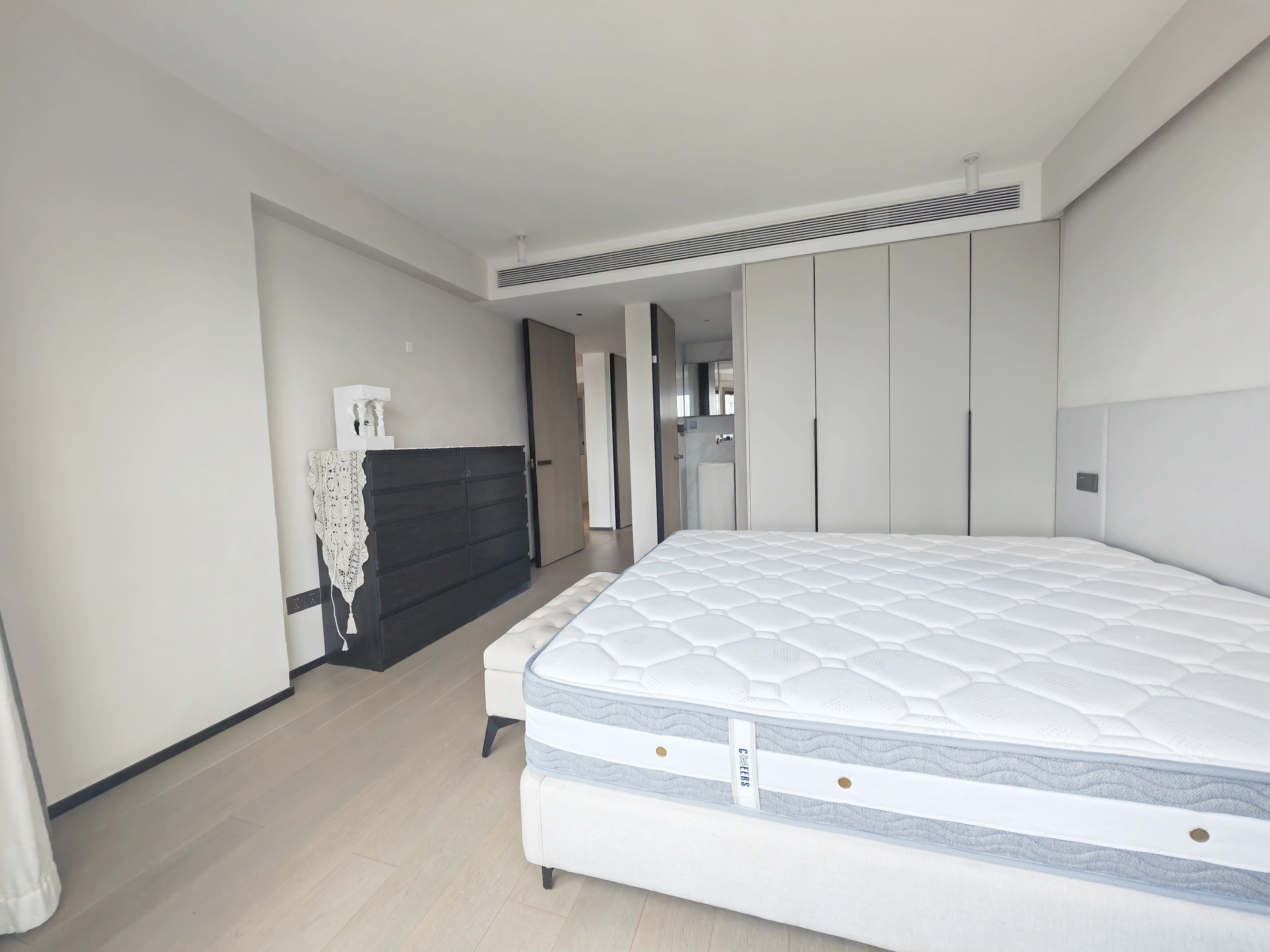 上海东方巴黎霞飞苑二手房房源图片