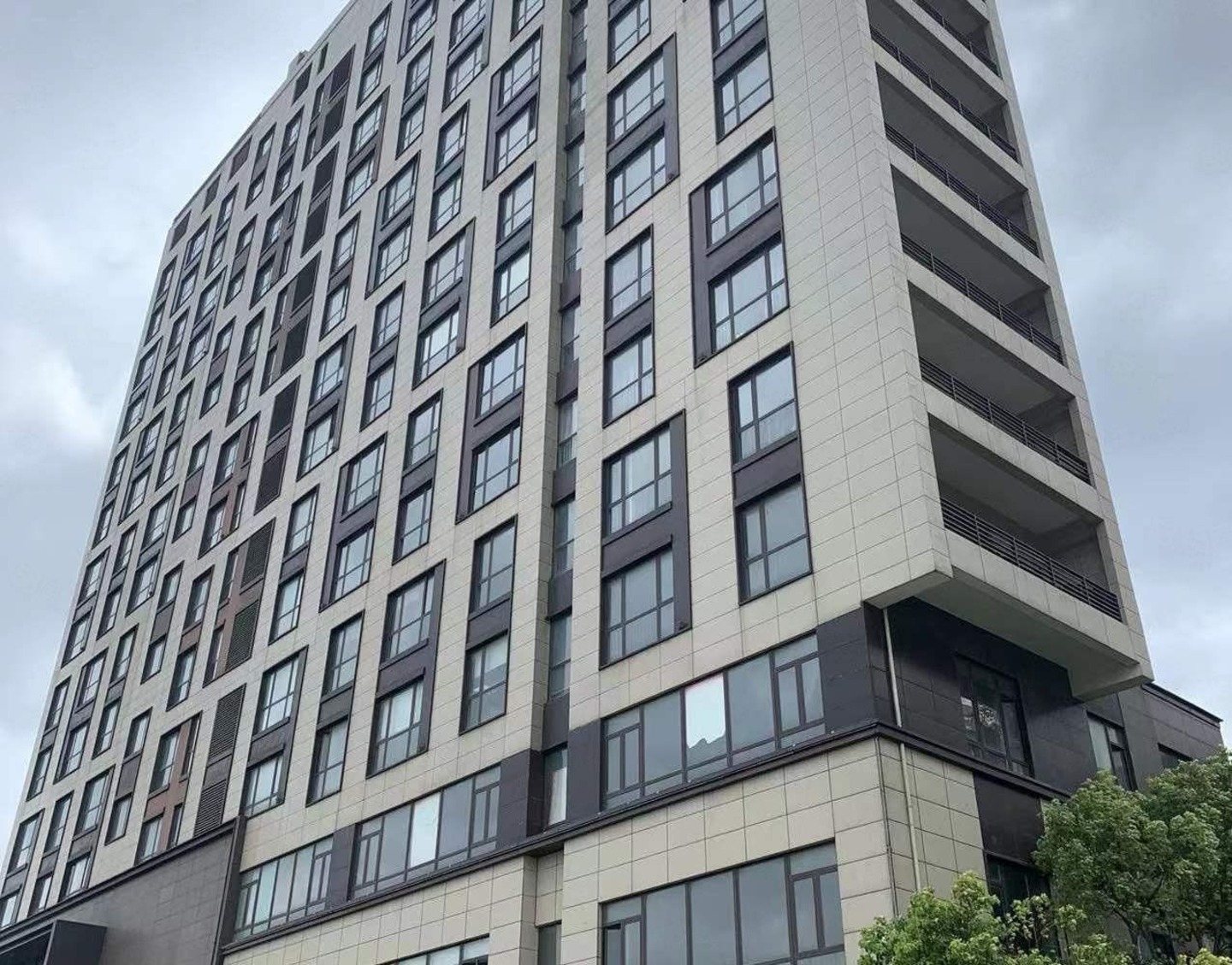 上海绿地远香湖1号二手房房源图片