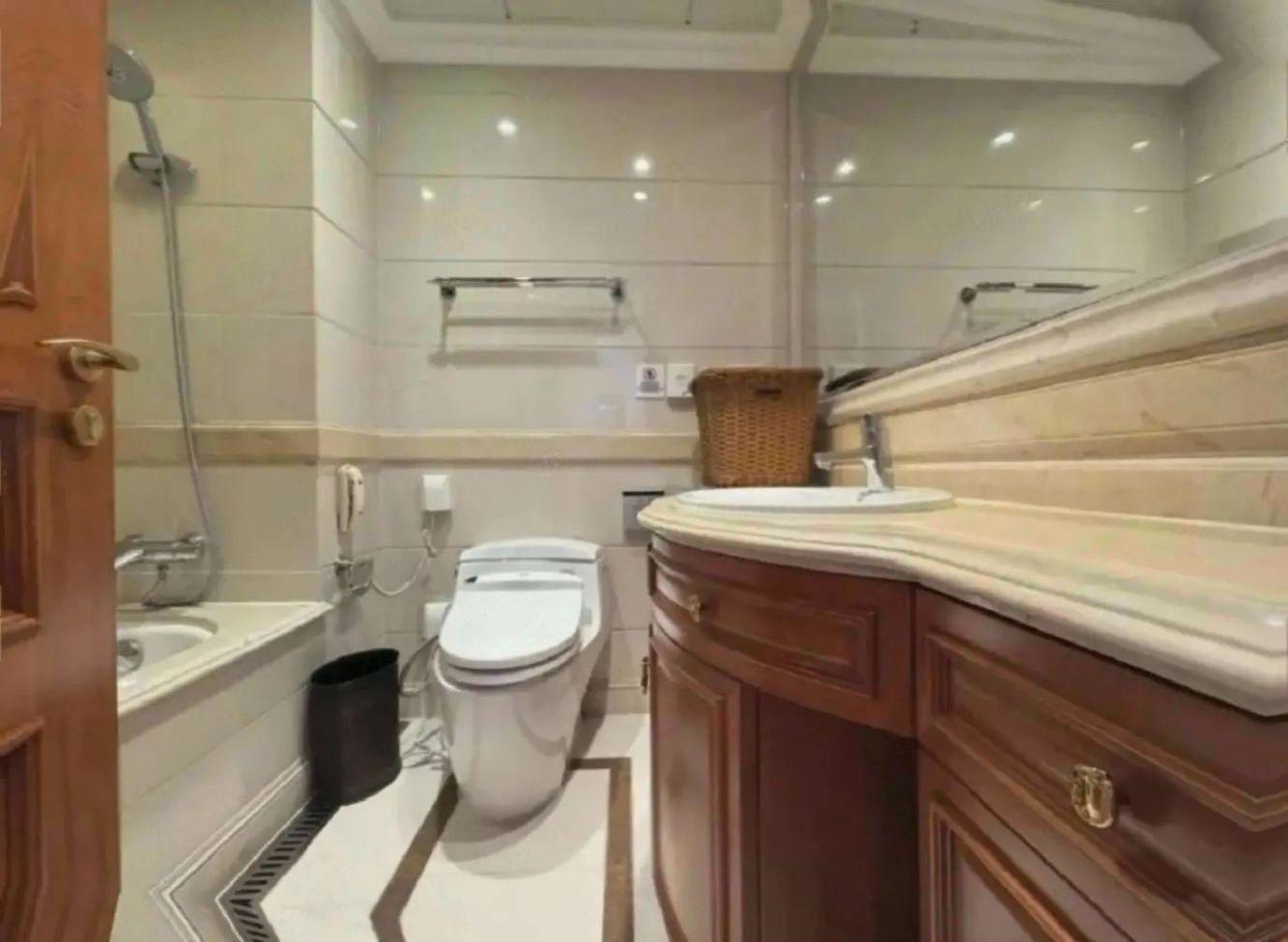 上海徐汇苑二手房房源图片