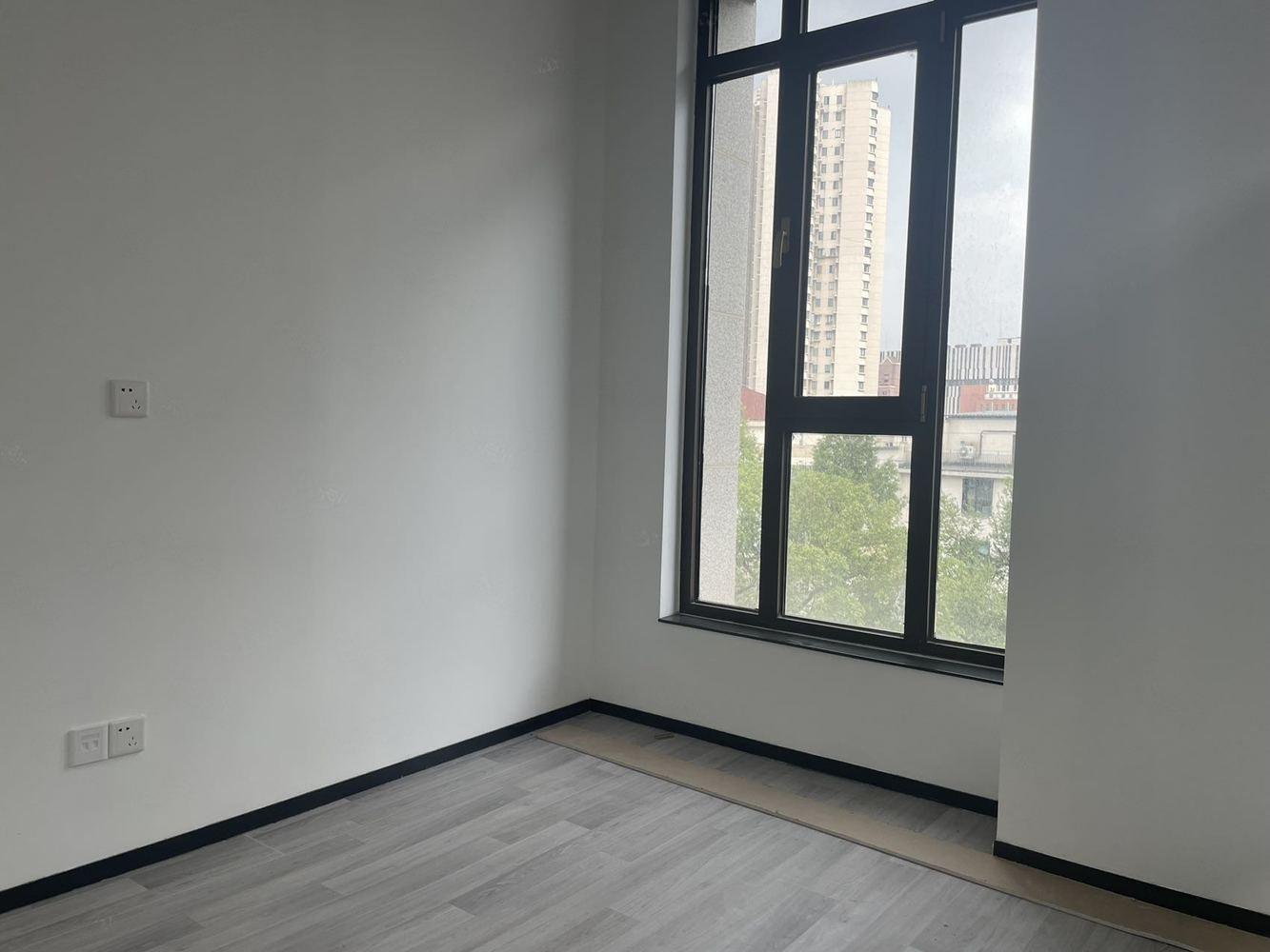 上海沪港国际大厦二手房房源图片