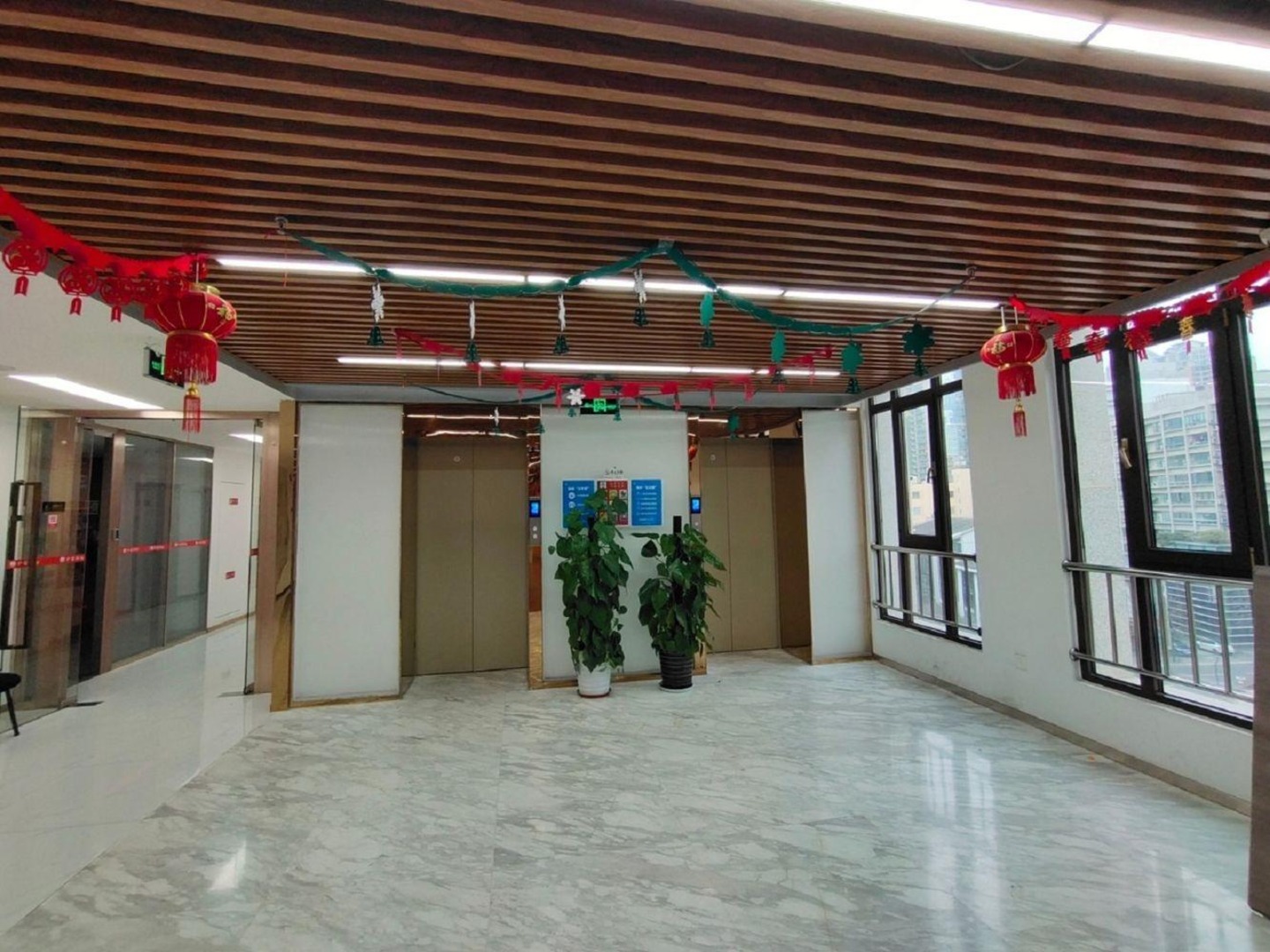 上海沪港国际大厦二手房房源图片