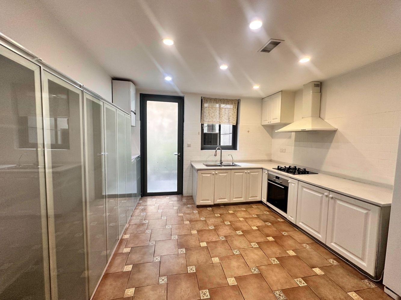 上海碧云花园(一期)二手房房源图片