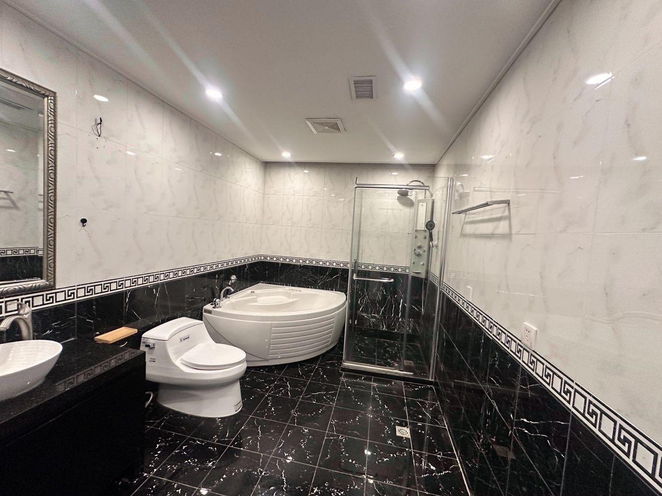 上海碧云花园(一期)二手房房源图片