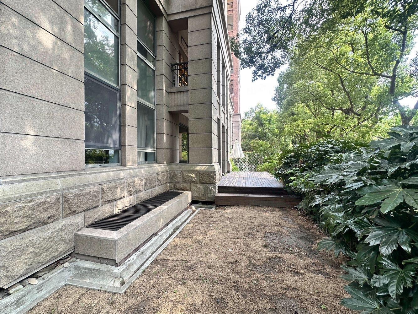 上海碧云花园(一期)二手房房源图片