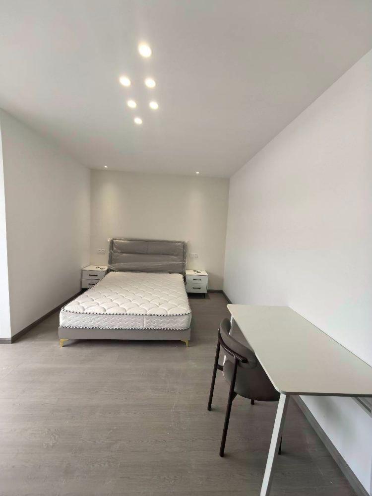 上海新川路300弄小区二手房房源图片