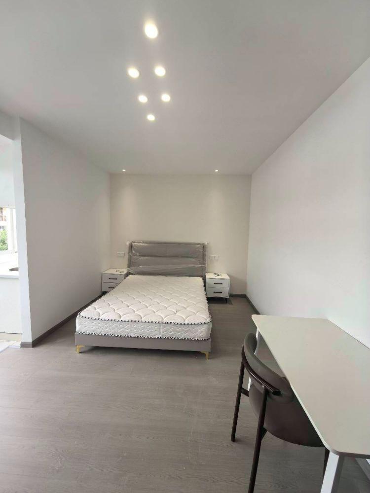 上海新川路300弄小区二手房房源图片