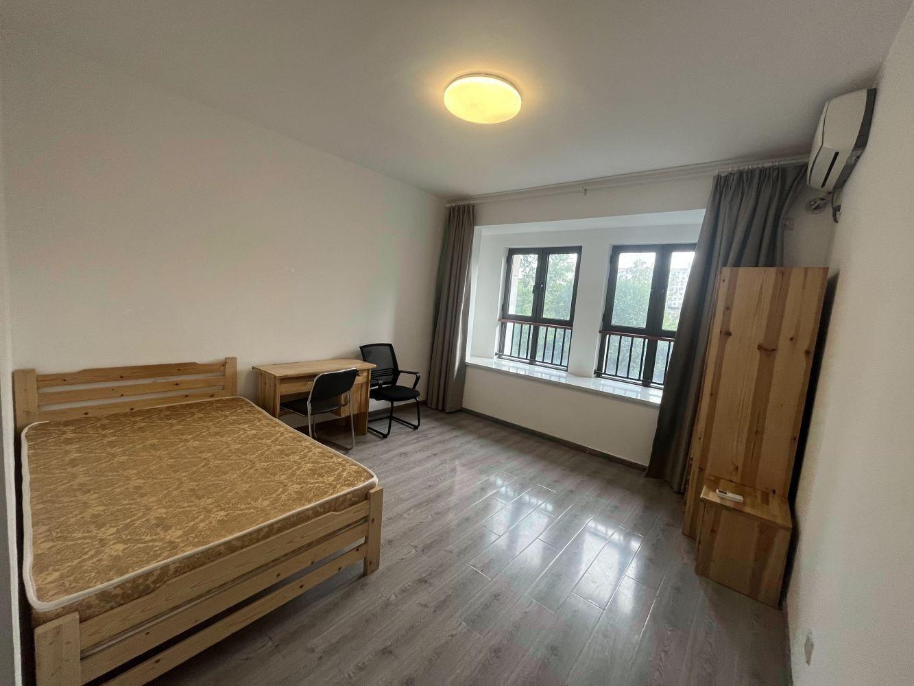 上海尼德兰花园(二期)二手房房源图片