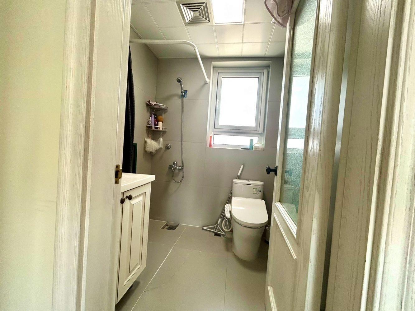 上海嘉里华庭二手房房源图片