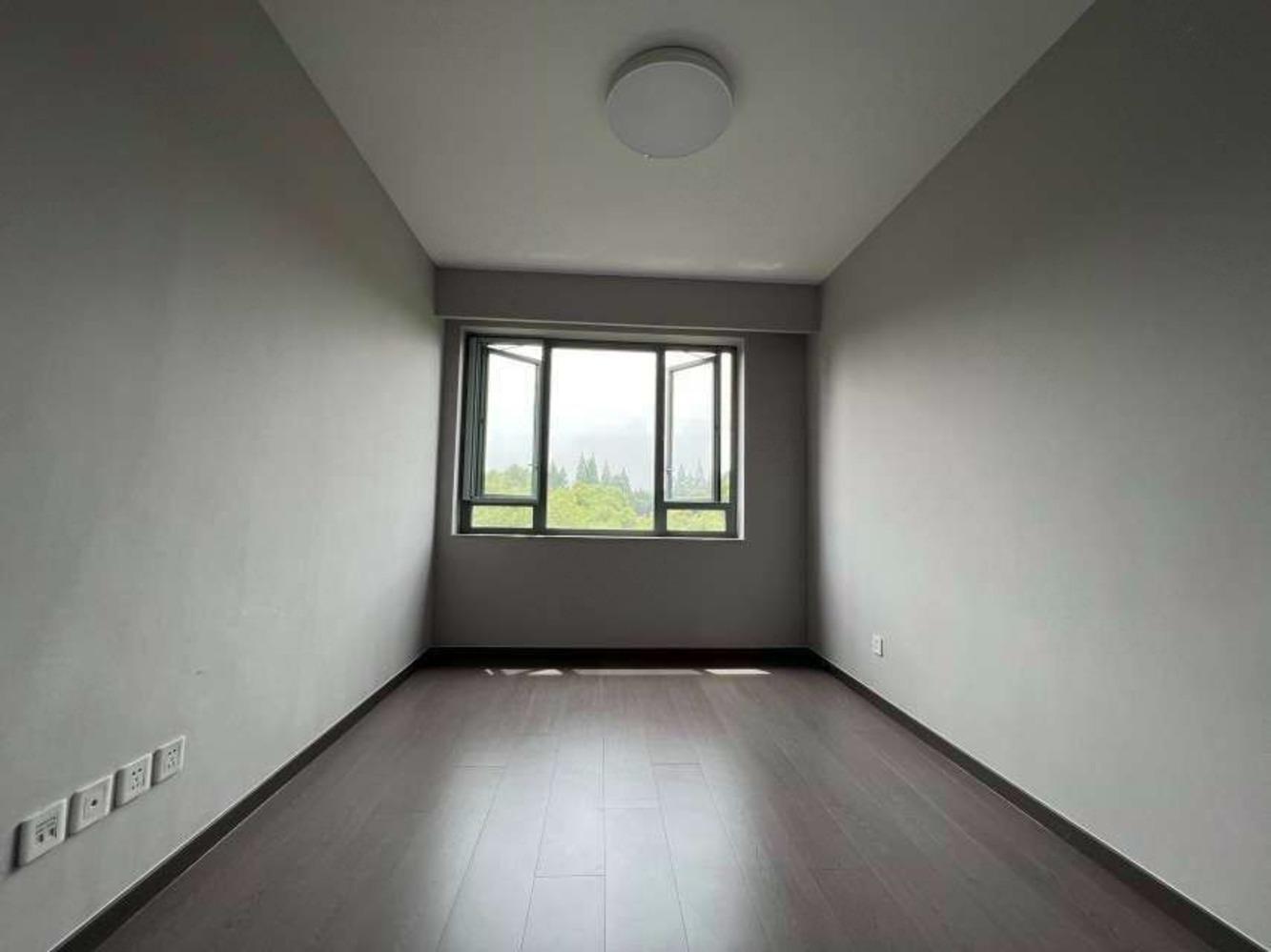 上海嘉里华庭二手房房源图片