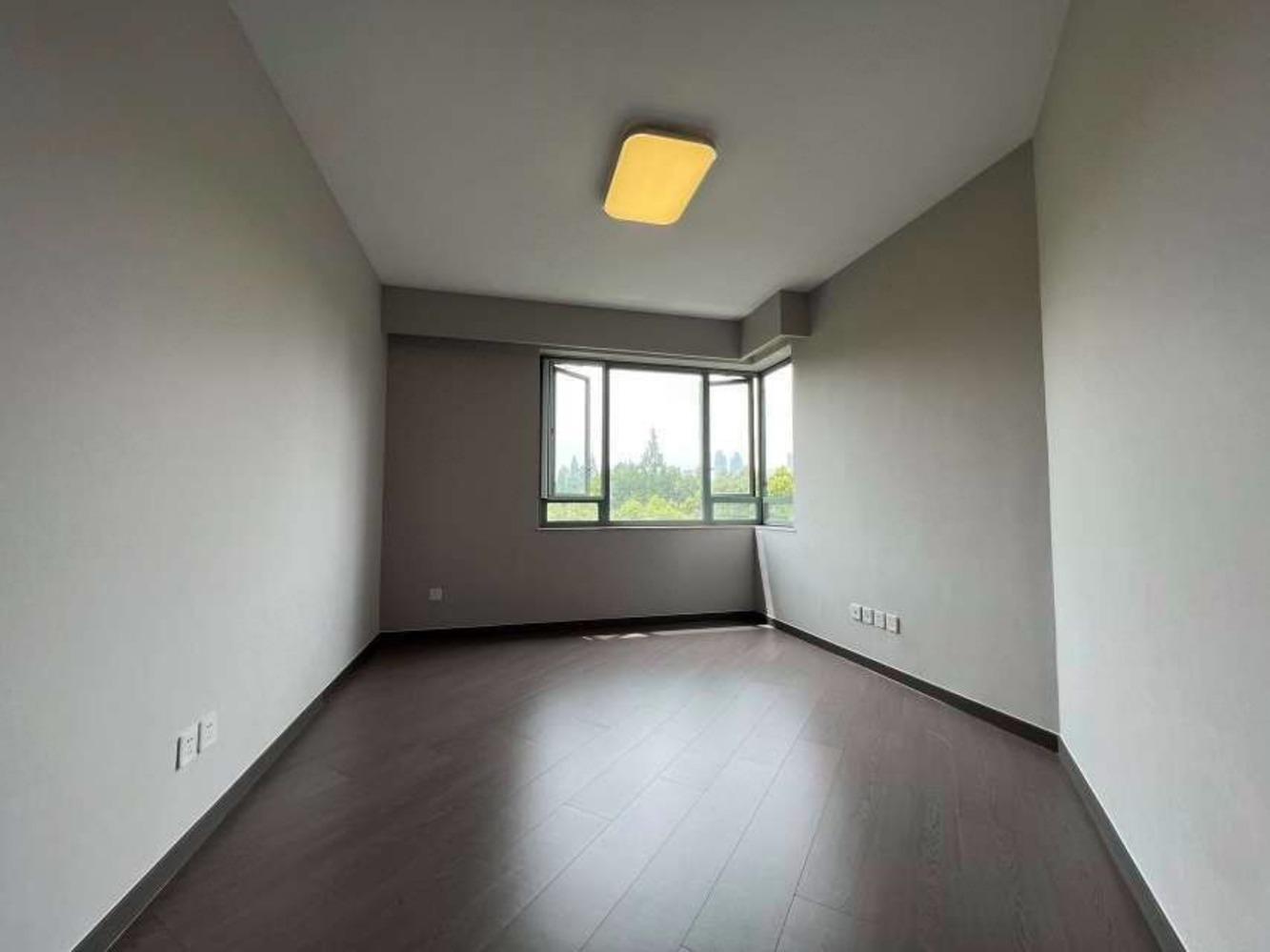 上海嘉里华庭二手房房源图片