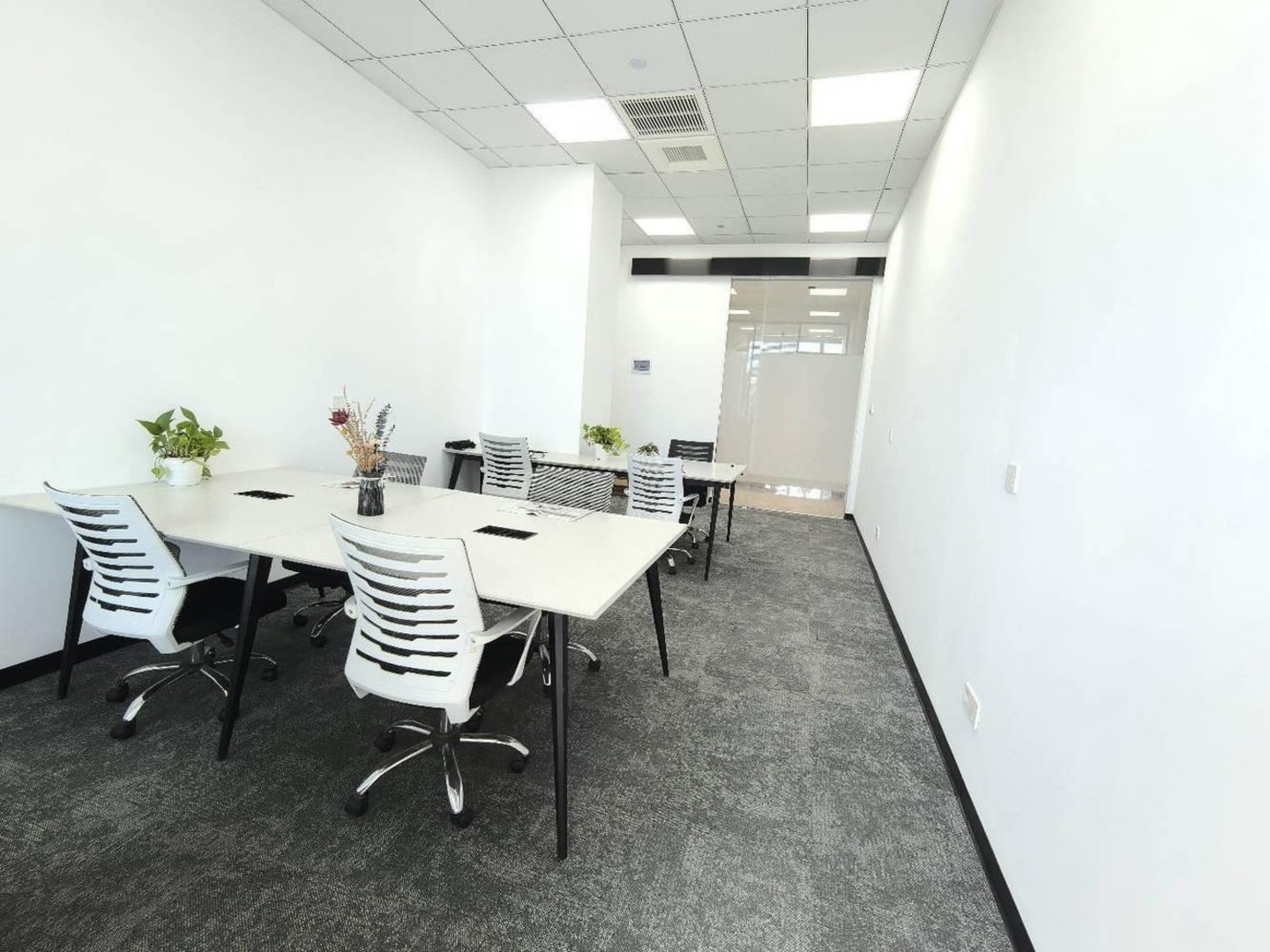 上海宝钢浦东国贸大厦二手房房源图片