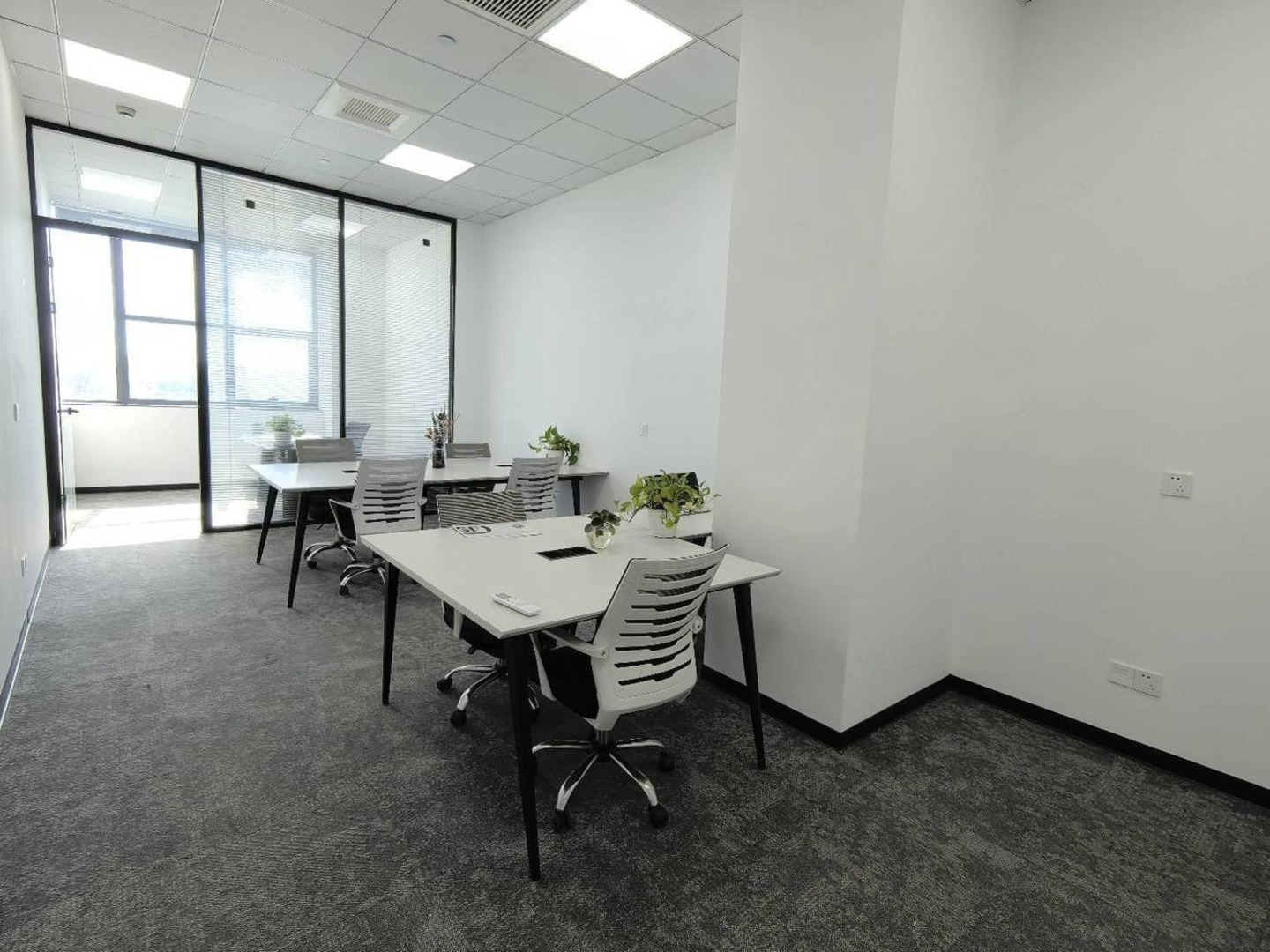 上海宝钢浦东国贸大厦二手房房源图片