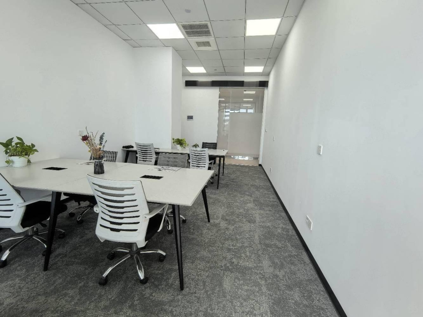 上海宝钢浦东国贸大厦二手房房源图片