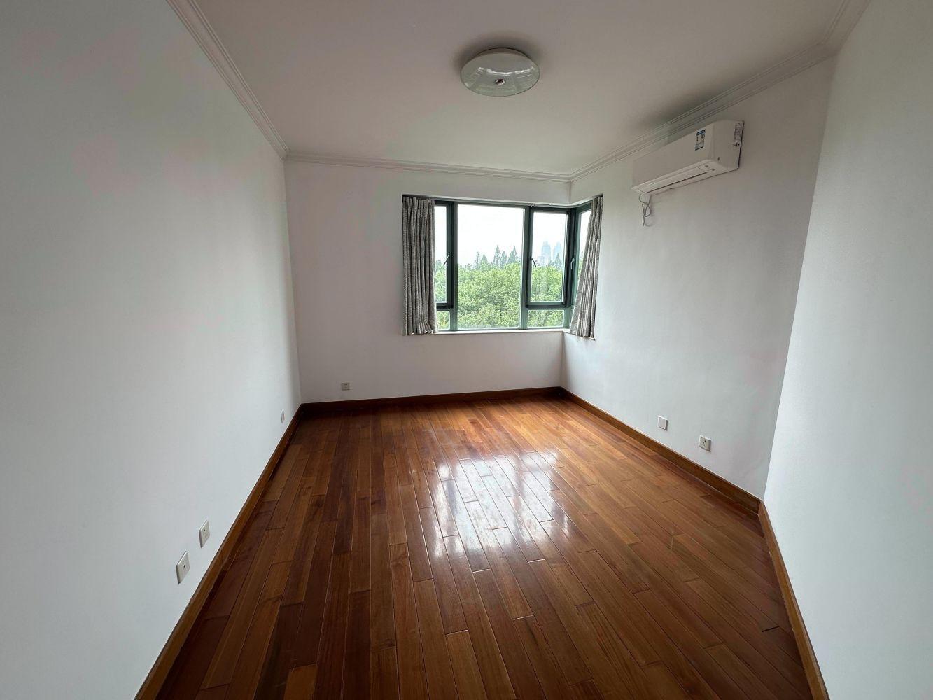 上海嘉里华庭二手房房源图片