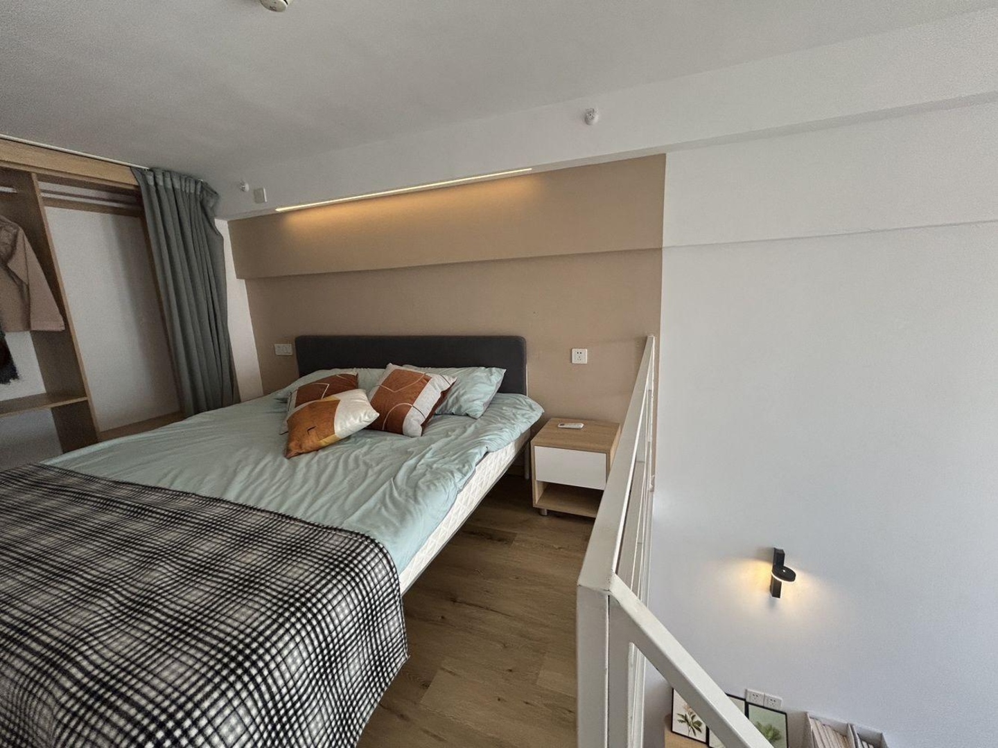 上海魔方社区二手房房源图片