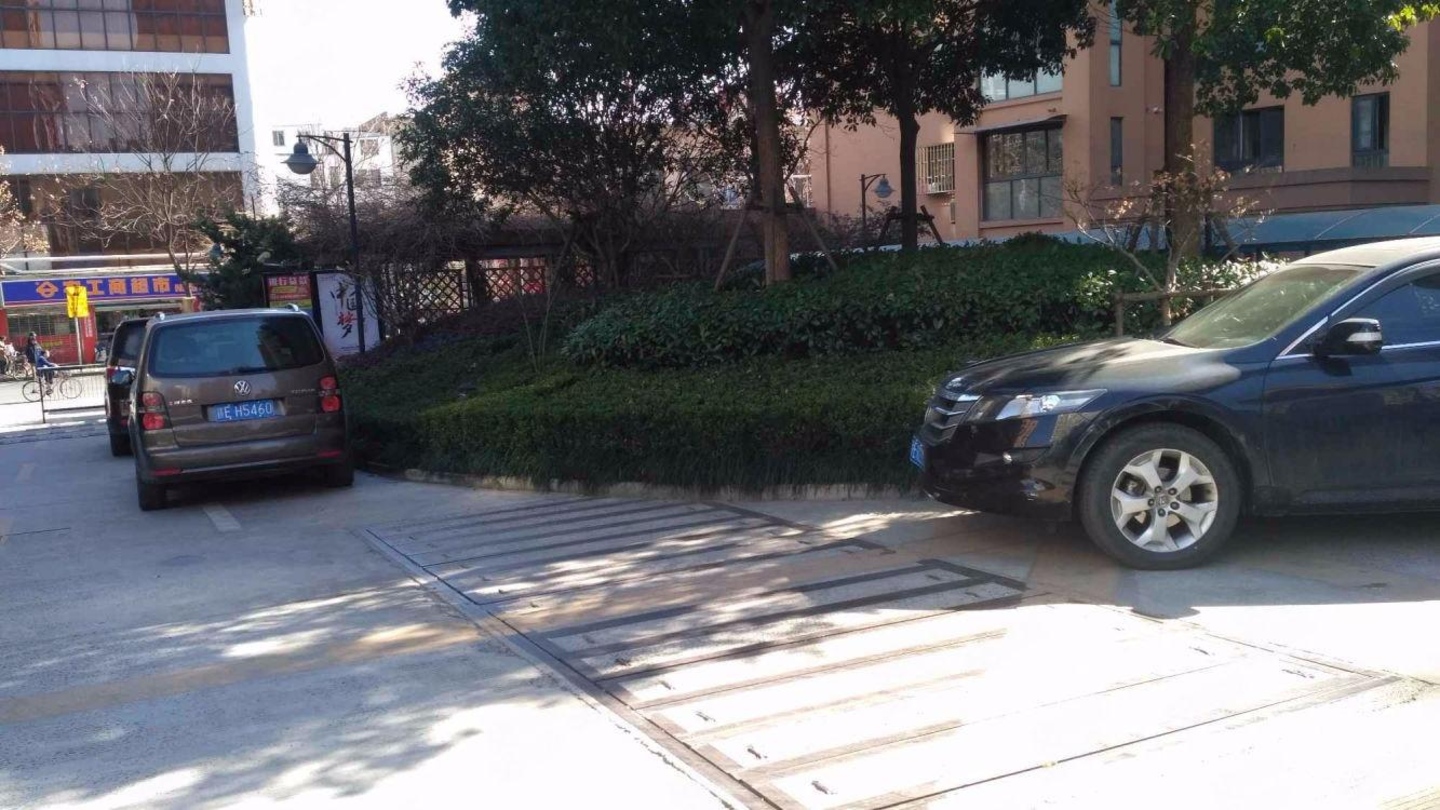 上海中春路2100号二手房房源图片