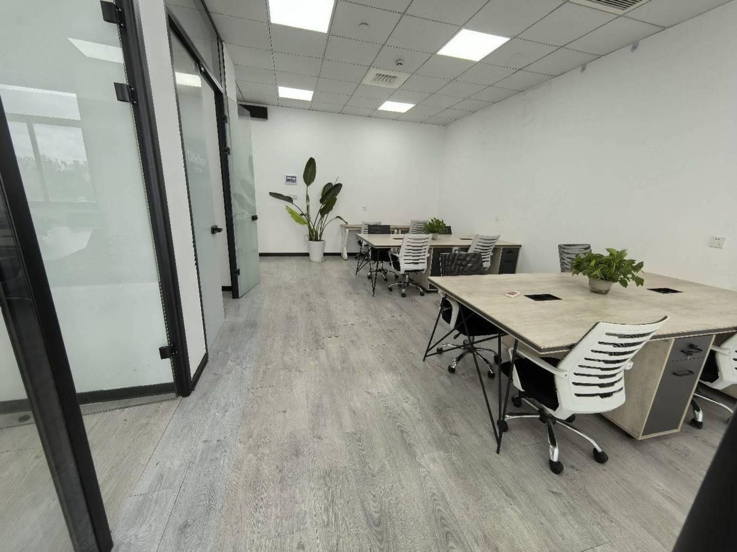 上海宝钢浦东国贸大厦二手房房源图片