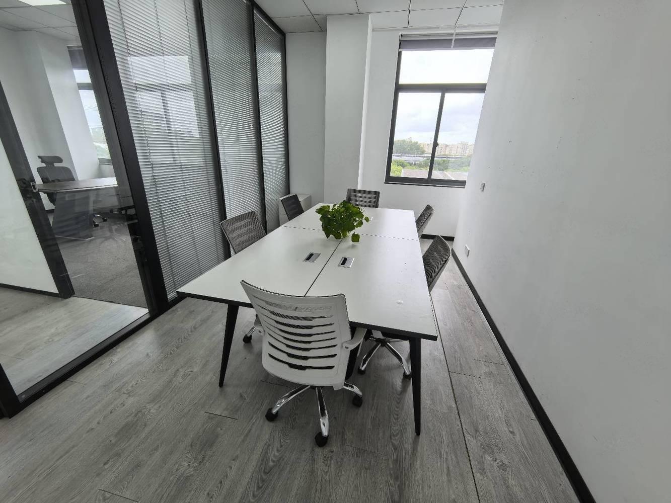 上海宝钢浦东国贸大厦二手房房源图片