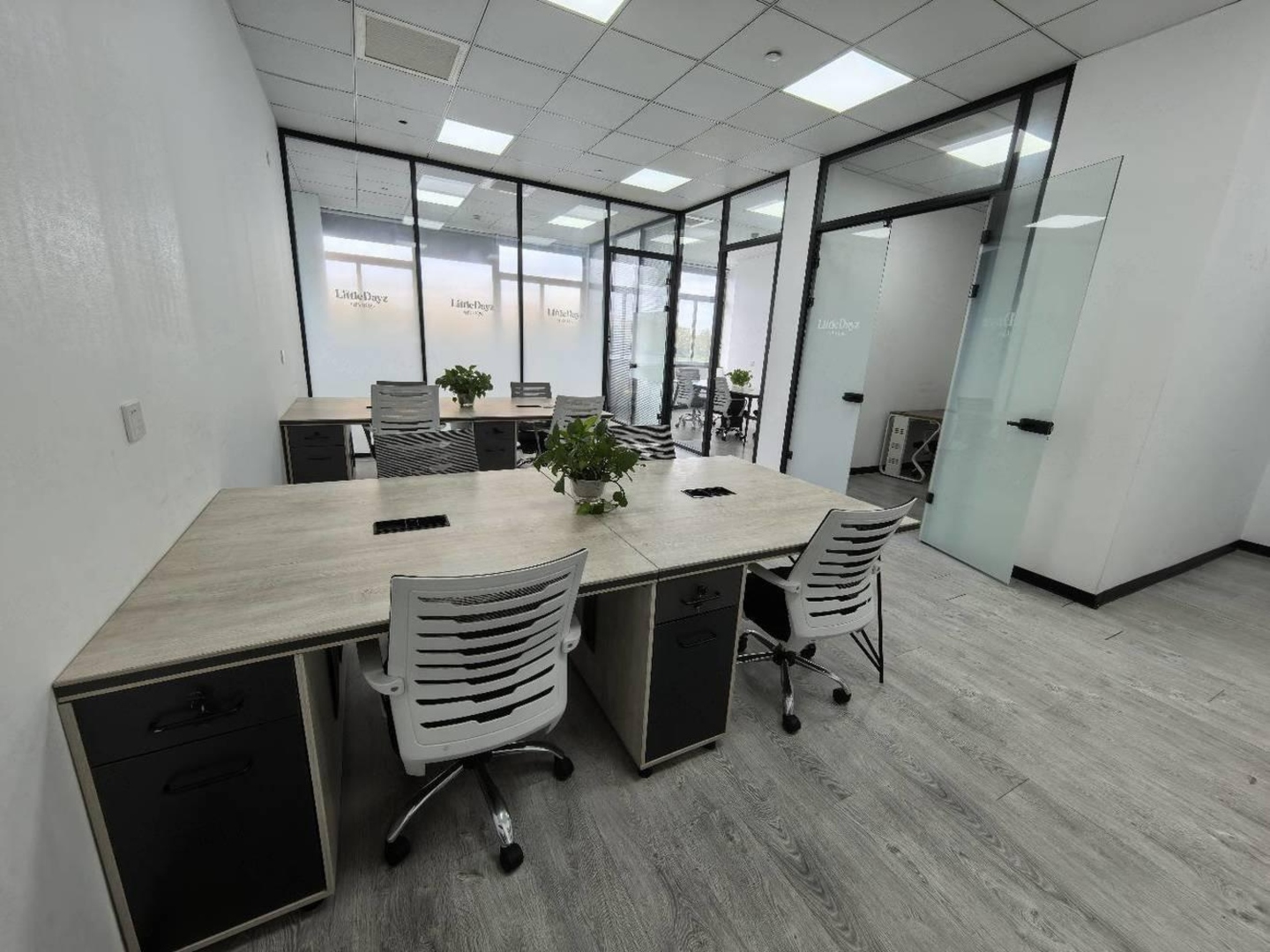 上海宝钢浦东国贸大厦二手房房源图片