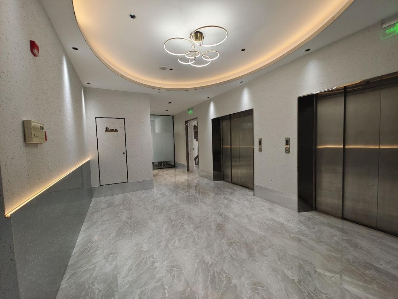 上海宝钢浦东国贸大厦二手房房源图片