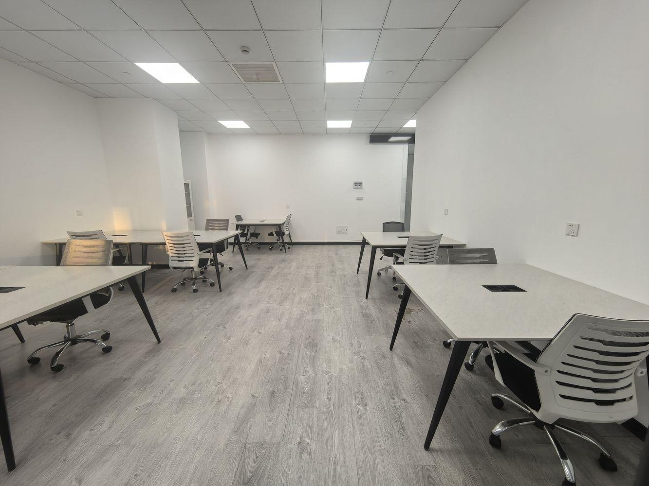 上海宝钢浦东国贸大厦二手房房源图片