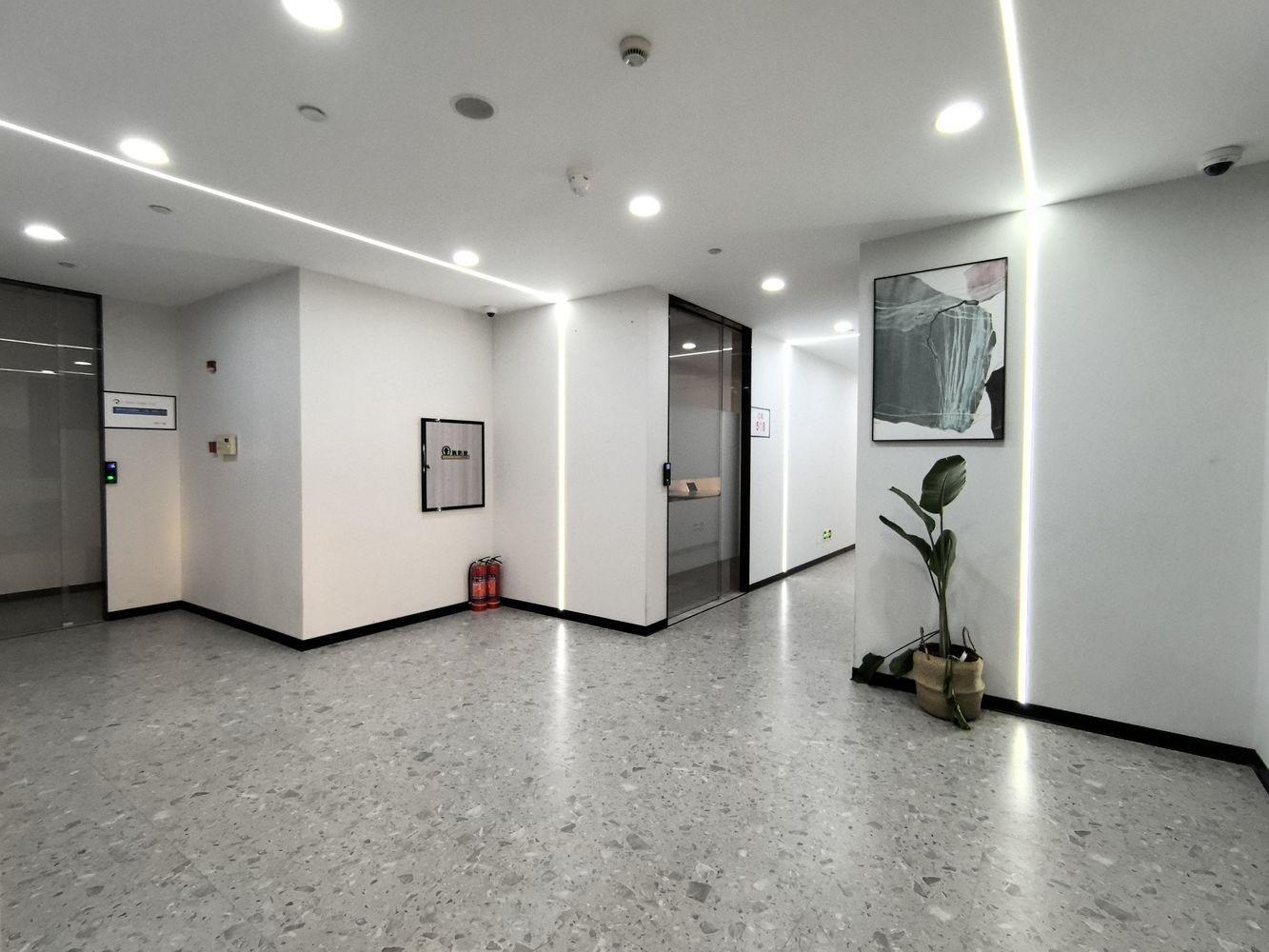 上海宝钢浦东国贸大厦二手房房源图片