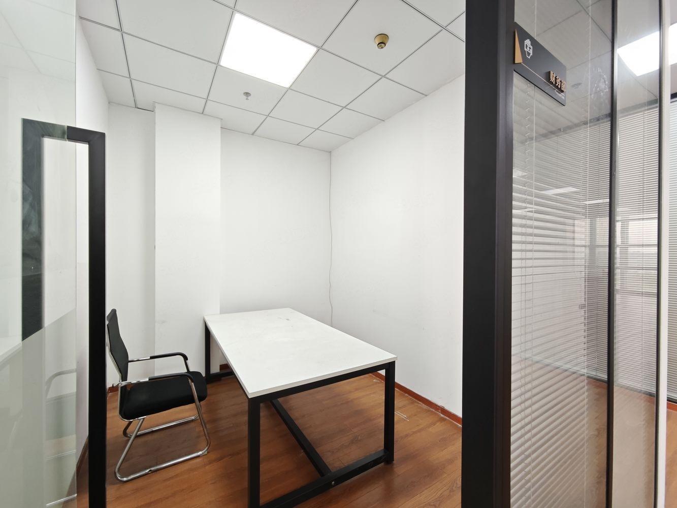 上海盛大天地盛贸中心二手房房源图片