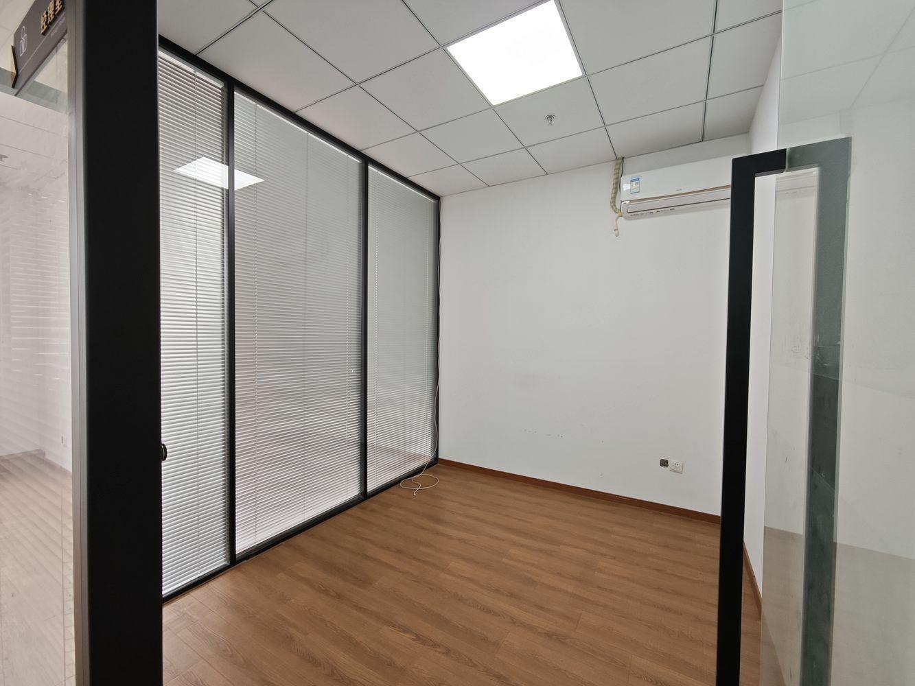 上海盛大天地盛贸中心二手房房源图片