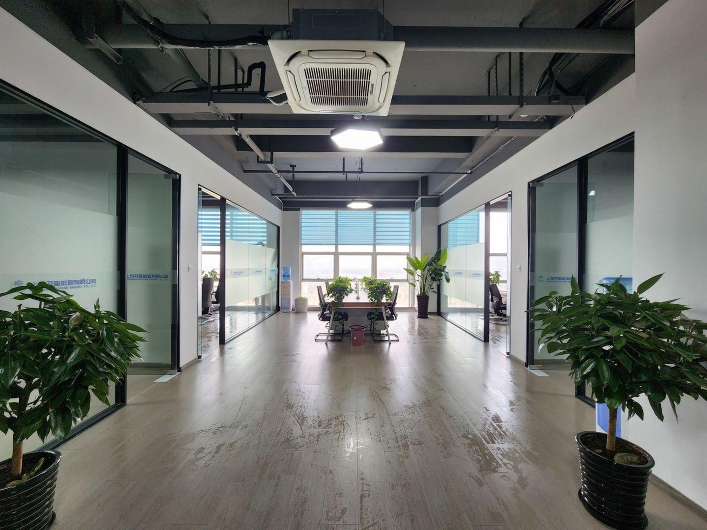 上海保周跨境电商直播产业园二手房房源图片