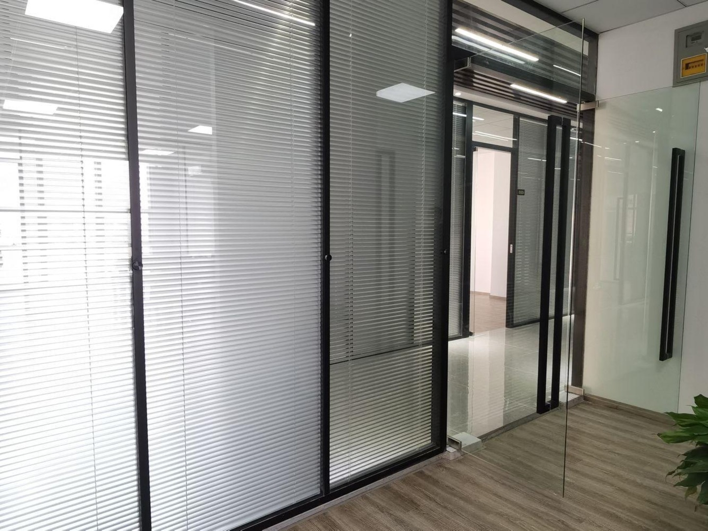 上海远洋财富中心二手房房源图片