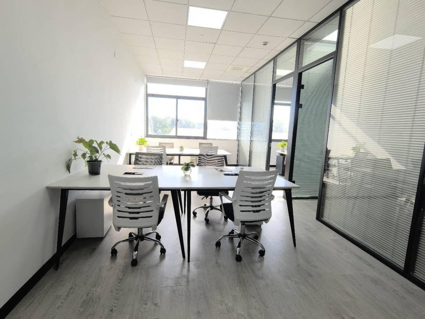 上海宝钢浦东国贸大厦二手房房源图片