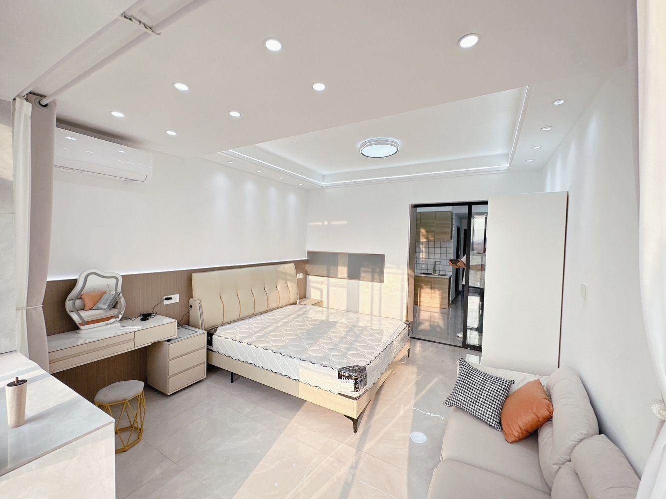 上海安亭财富广场(南楼)二手房房源图片