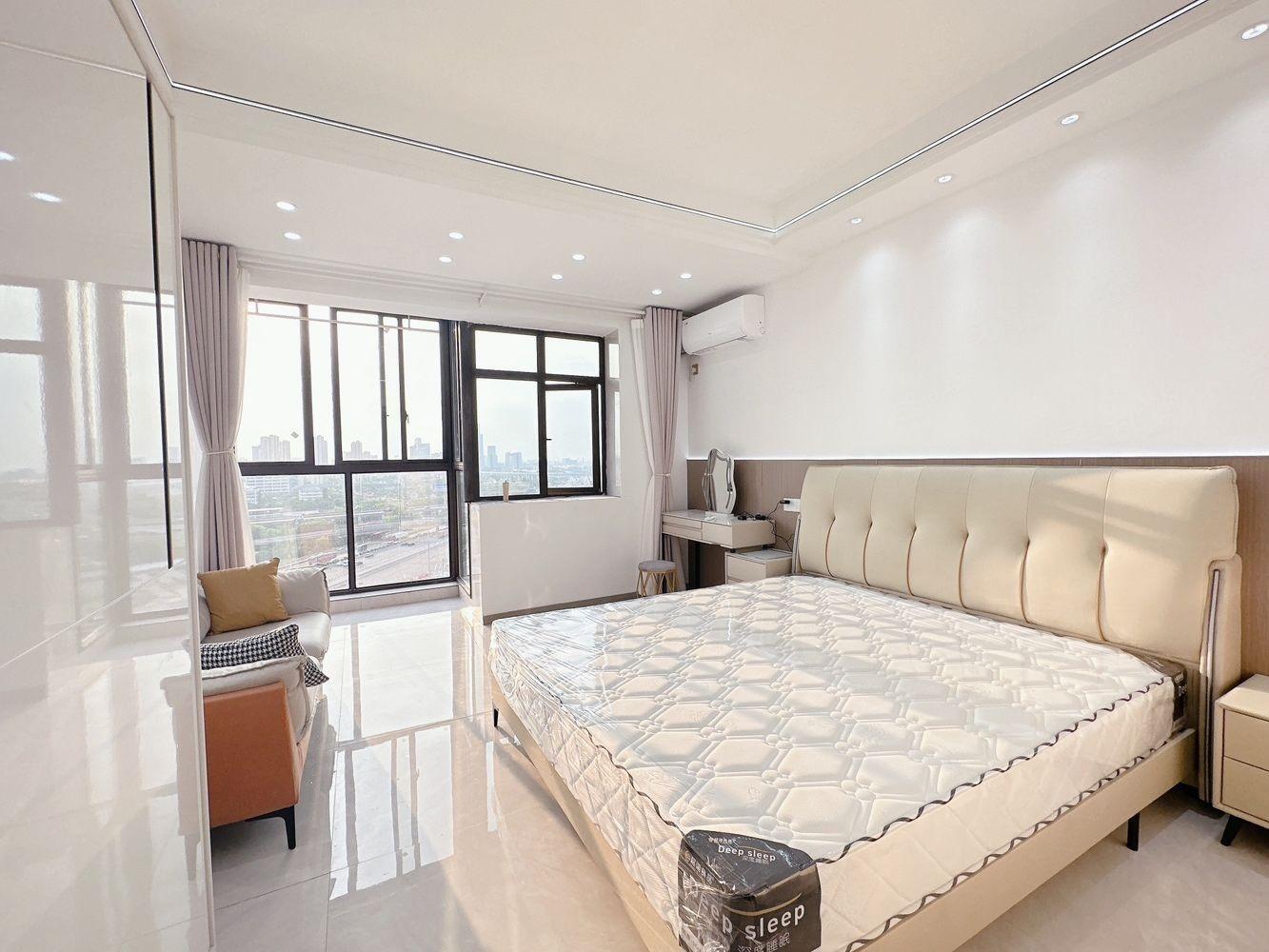 上海安亭财富广场(南楼)二手房房源图片