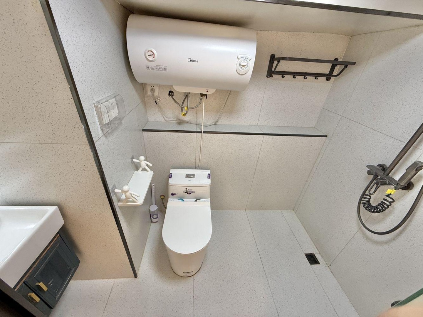 上海定边路119号楼二手房房源图片