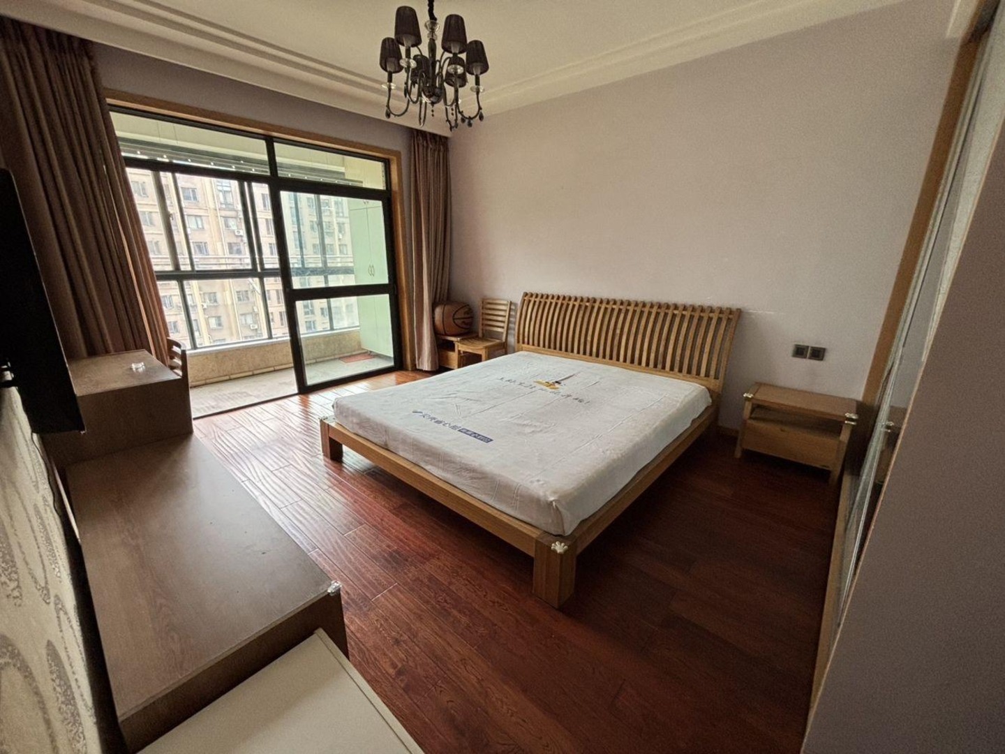 上海中交滨江广场二手房房源图片