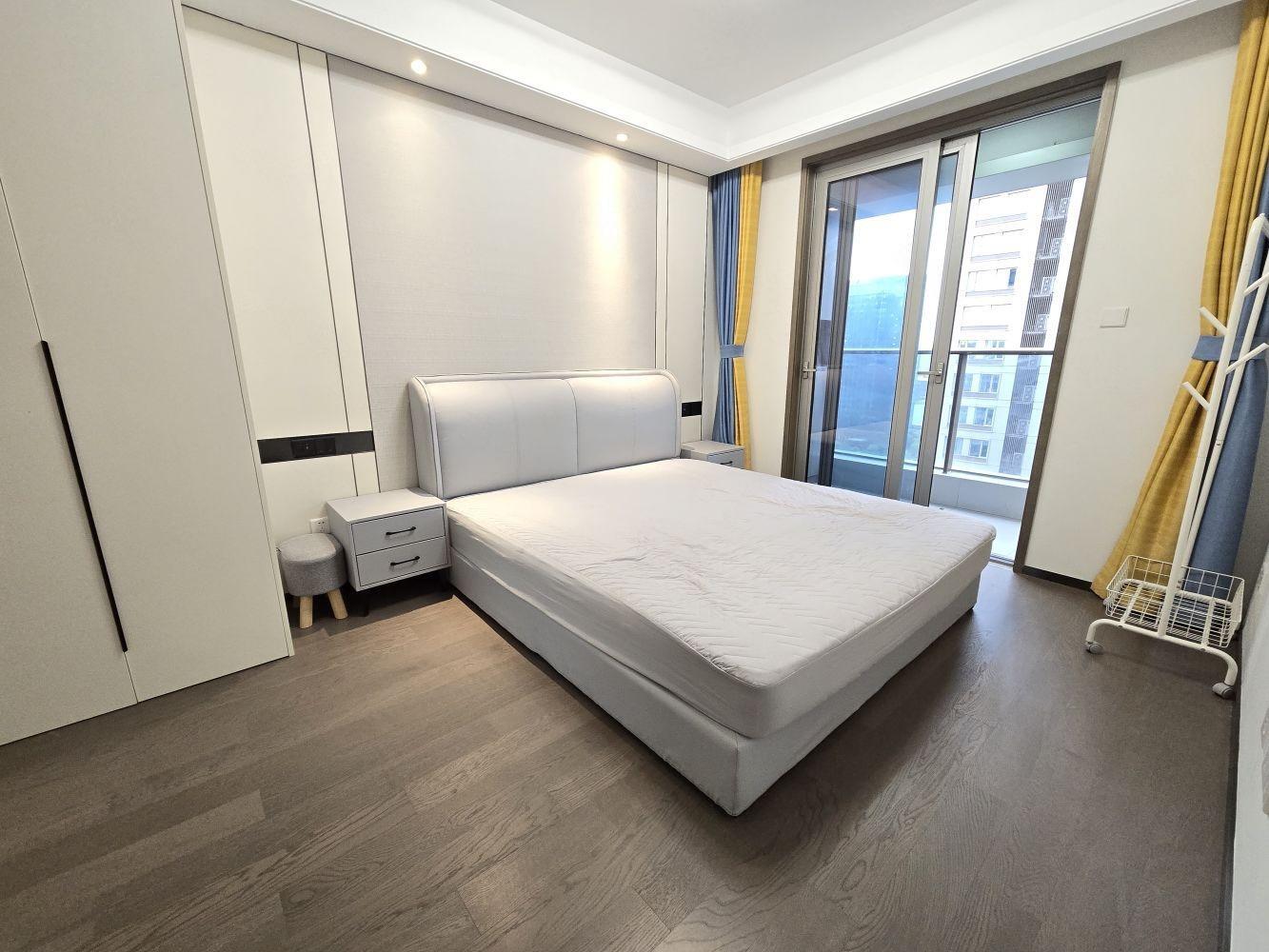 上海保利天汇二手房房源图片