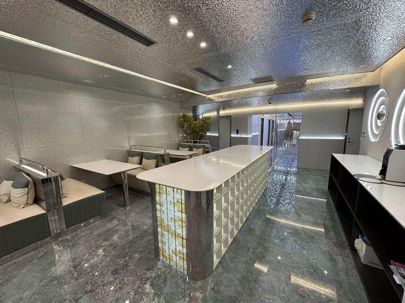 上海静安广场二手房房源图片