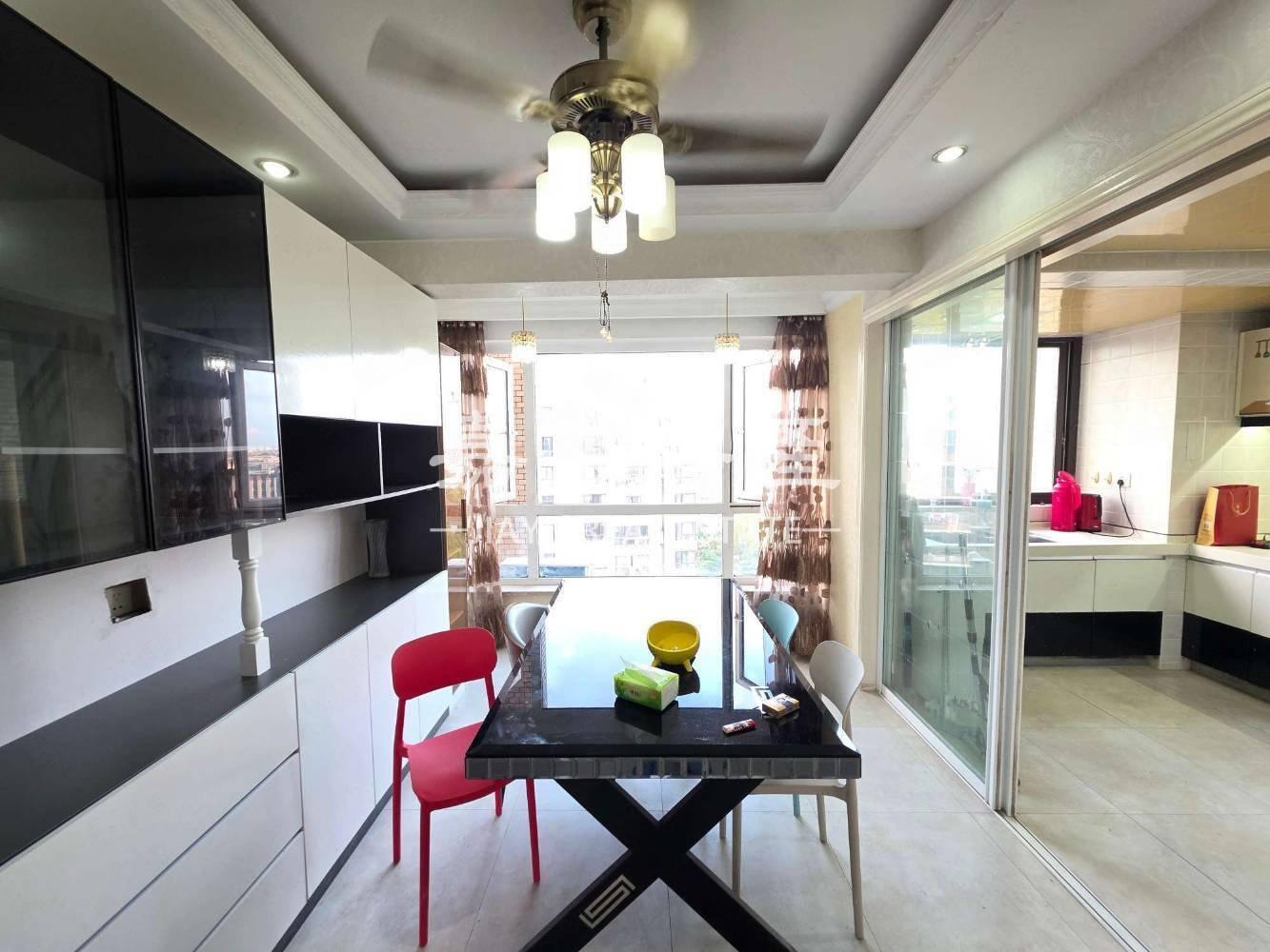 上海保利海上五月花(公寓住宅)二手房房源图片