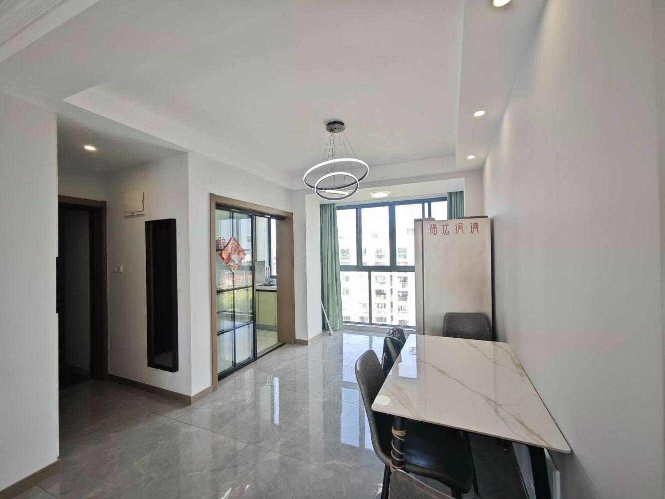 上海新高苑兰园二手房房源图片