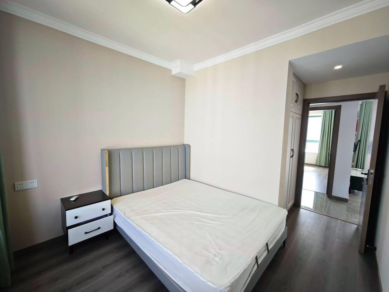 上海新高苑兰园二手房房源图片