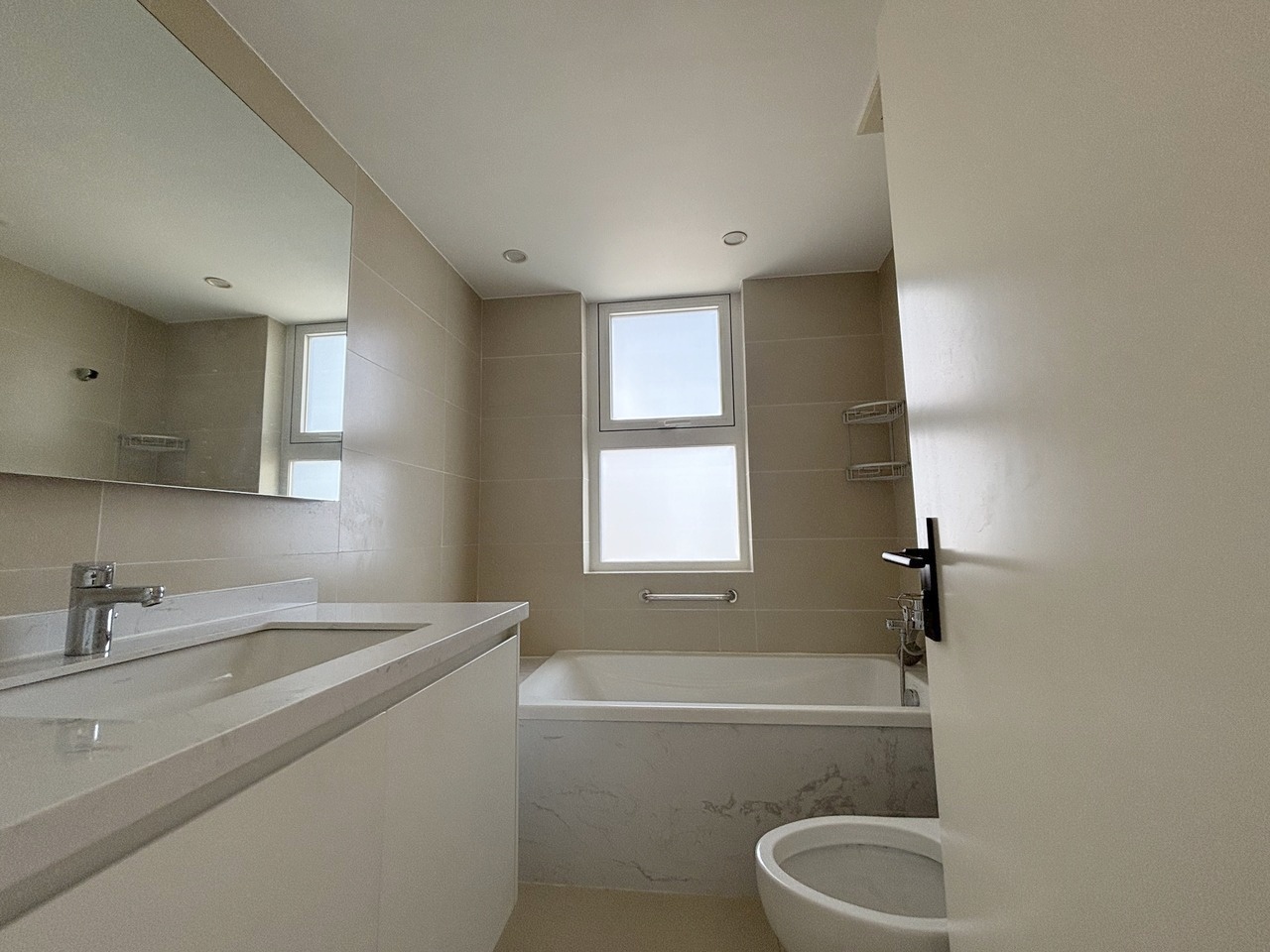 上海国际丽都城二手房房源图片