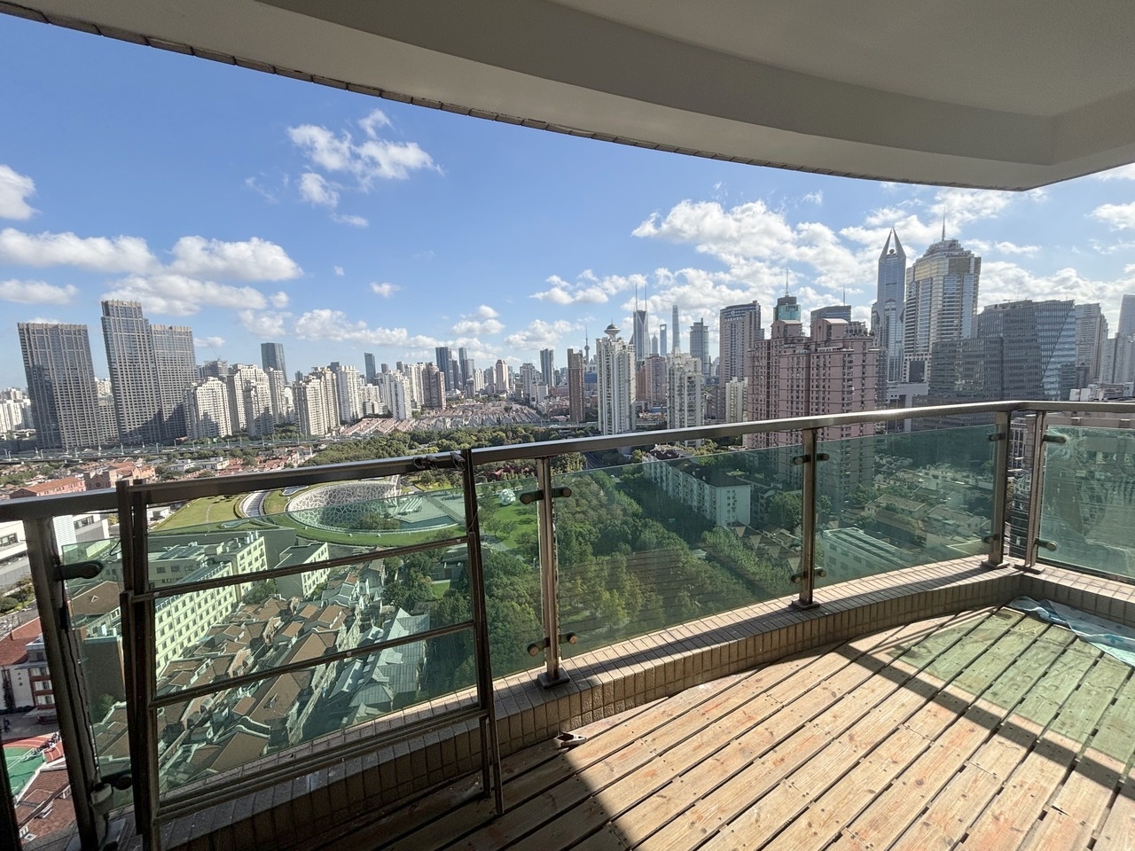 上海国际丽都城二手房房源图片