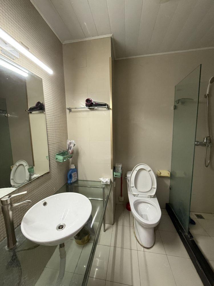 上海宝安公路2442号楼二手房房源图片