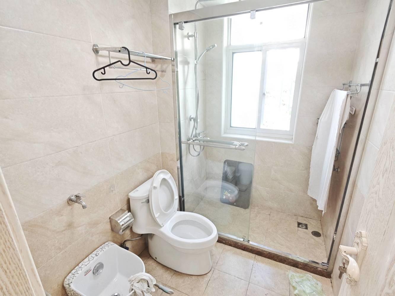 上海银丰苑二手房房源图片