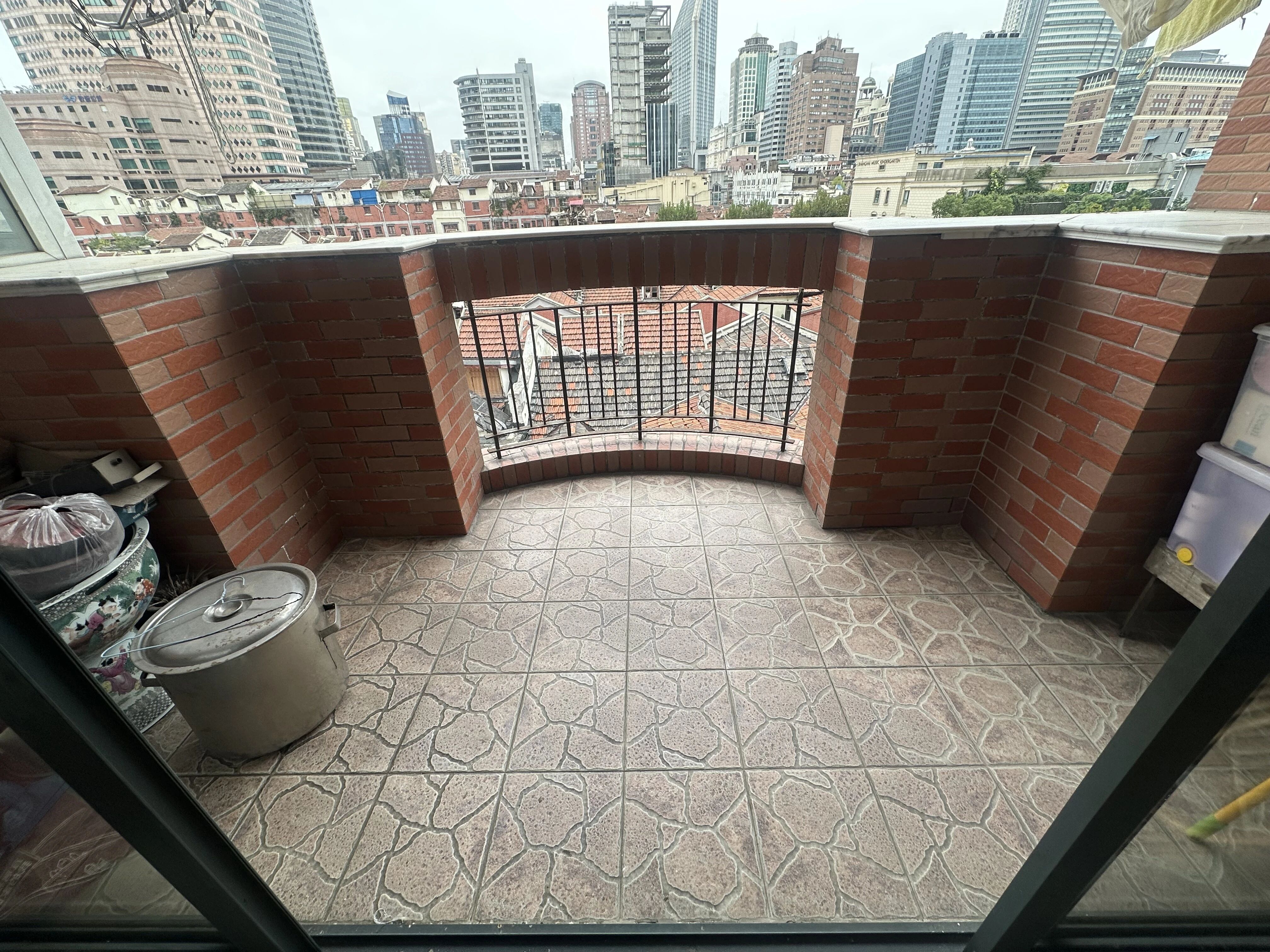 上海河畔明珠二手房房源图片